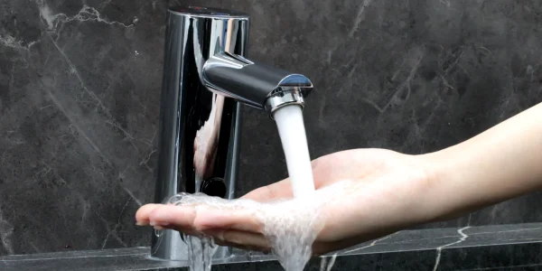 Why Bestware Sensor Faucets Are the Preferred Choice for Handwashing in Public Spaces