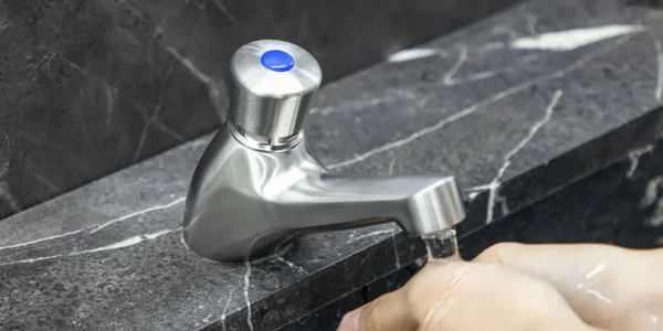 A Comprehensive Guide on How to Choose a Metering Faucet